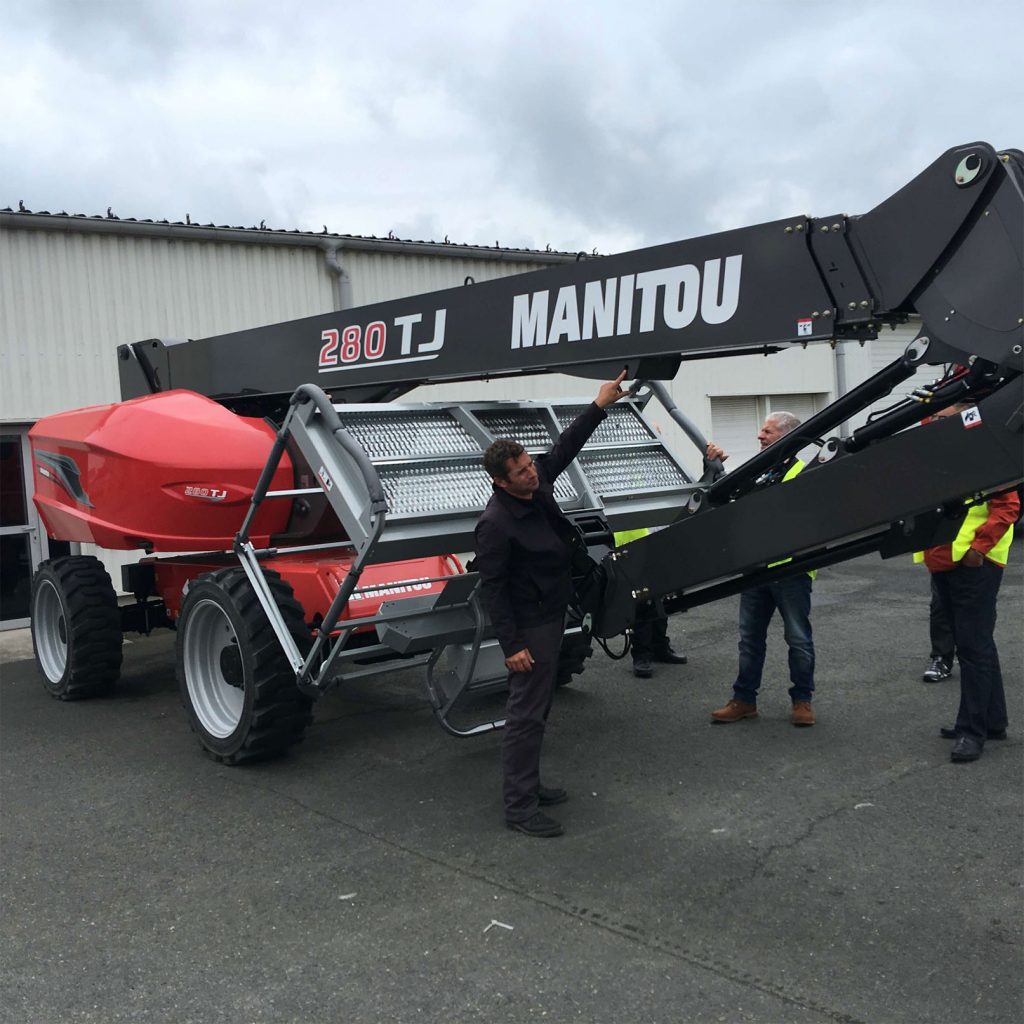 Manitou 280TJ Quick Reach